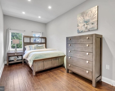 1167 Morse Street Ne - Photo Thumbnail 35