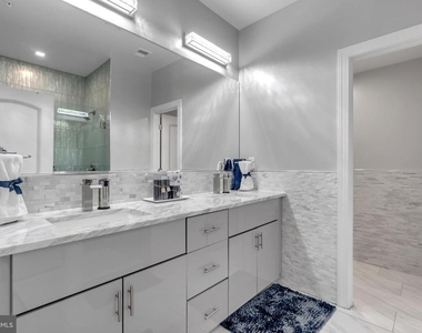 1167 Morse Street Ne - Photo Thumbnail 21