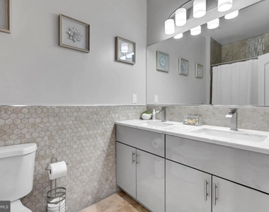 1167 Morse Street Ne - Photo Thumbnail 31