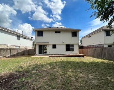 1412 W Pflugerville Pkwy - Photo Thumbnail 27