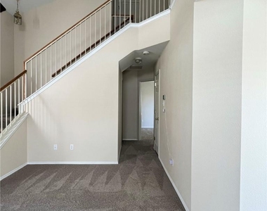 1412 W Pflugerville Pkwy - Photo Thumbnail 10