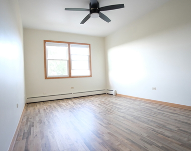 8418 W Oak Avenue - Photo Thumbnail 14
