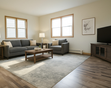 8418 W Oak Avenue - Photo Thumbnail 3