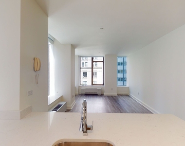 10 Hanover Square - Photo Thumbnail 3