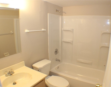 4009 Se 11th Avenue - Photo Thumbnail 10