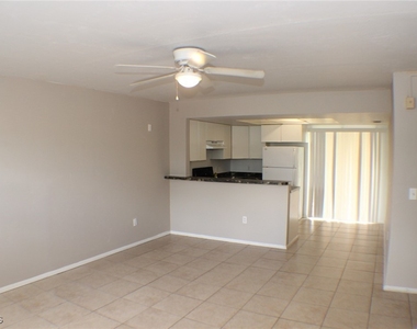 4009 Se 11th Avenue - Photo Thumbnail 6