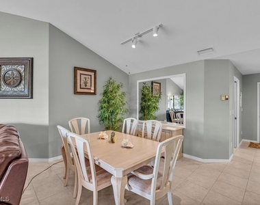 8251 Grand Palm Drive - Photo Thumbnail 20