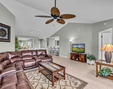 8251 Grand Palm Drive - Photo Thumbnail 24
