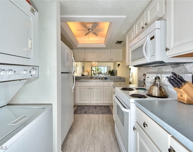 7500 Estero Boulevard - Photo Thumbnail 13
