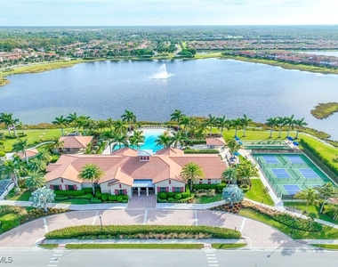 1439 Oceania Drive S - Photo Thumbnail 1