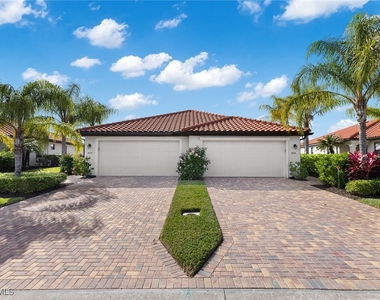 1439 Oceania Drive S - Photo Thumbnail 3