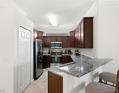 1439 Oceania Drive S - Photo Thumbnail 7