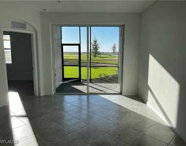 5835 Double Eagle Circle - Photo Thumbnail 3