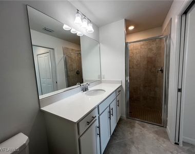 5835 Double Eagle Circle - Photo Thumbnail 8