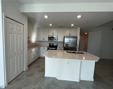 5835 Double Eagle Circle - Photo Thumbnail 1