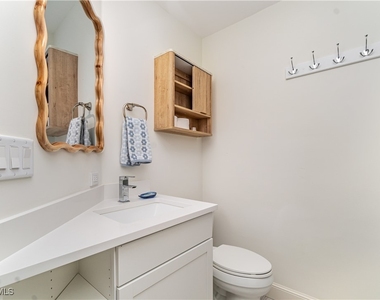 473 12th Avenue S - Photo Thumbnail 8