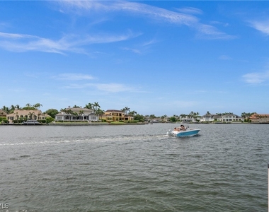 3400 Gulf Shore Boulevard N - Photo Thumbnail 24