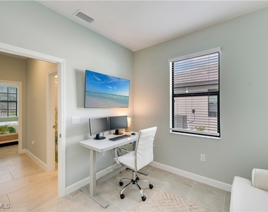 18546 Ives Drive - Photo Thumbnail 22