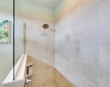 18546 Ives Drive - Photo Thumbnail 13