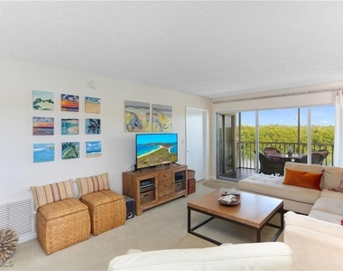 26371 Hickory Boulevard - Photo Thumbnail 4
