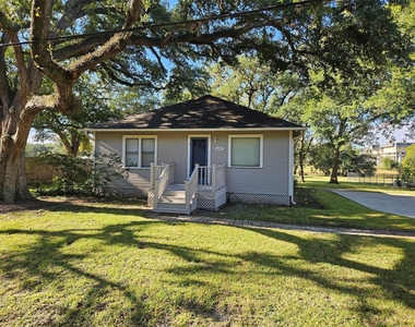 603 Landrum Avenue - Photo Thumbnail 17