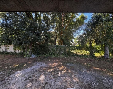 2082 Old Arbor Court - Photo Thumbnail 20