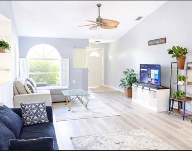 2082 Old Arbor Court - Photo Thumbnail 5