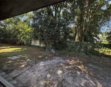 2082 Old Arbor Court - Photo Thumbnail 19
