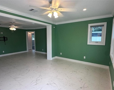 10659 108th Street - Photo Thumbnail 3
