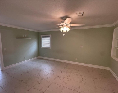 10659 108th Street - Photo Thumbnail 6