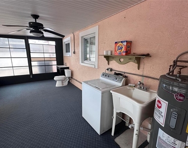 10659 108th Street - Photo Thumbnail 15