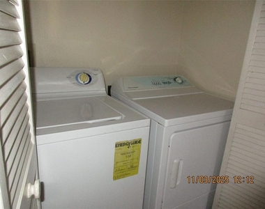 13538 Summerton Drive - Photo Thumbnail 4