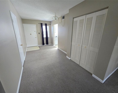 2727 75th Street W - Photo Thumbnail 13
