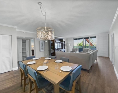 1445 Gulf Of Mexico Drive - Photo Thumbnail 3