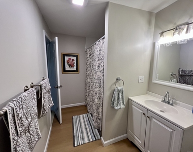 111 Fort Hale Road - Photo Thumbnail 10