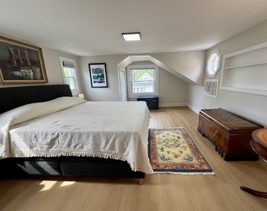 111 Fort Hale Road - Photo Thumbnail 14