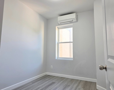 5022 5th Avenue - Photo Thumbnail 4