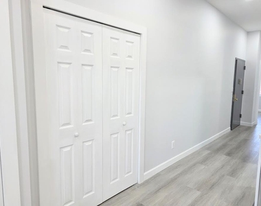 5022 5th Avenue - Photo Thumbnail 12