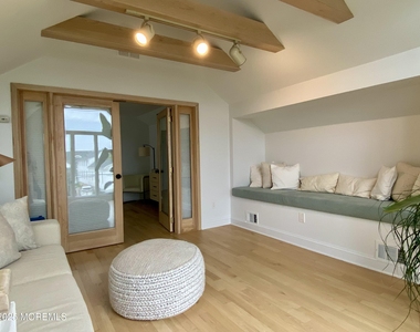 121 Bridge Avenue - Photo Thumbnail 15