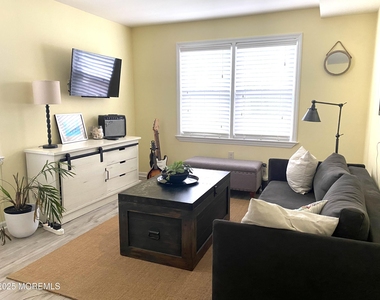 121 Bridge Avenue - Photo Thumbnail 17
