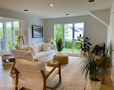 121 Bridge Avenue - Photo Thumbnail 1