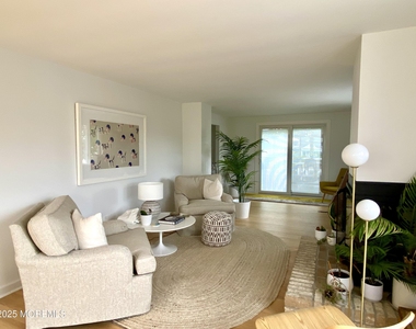 121 Bridge Avenue - Photo Thumbnail 7