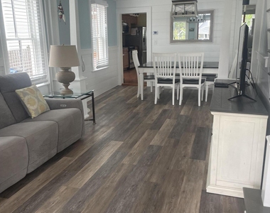 64 Abbott Avenue - Photo Thumbnail 3