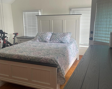64 Abbott Avenue - Photo Thumbnail 14