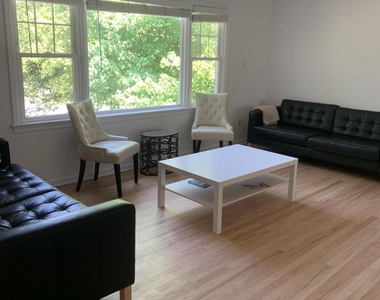 1169 Lincoln Court - Photo Thumbnail 1
