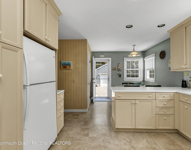 203 Washington Boulevard - Photo Thumbnail 8