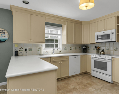 203 Washington Boulevard - Photo Thumbnail 10