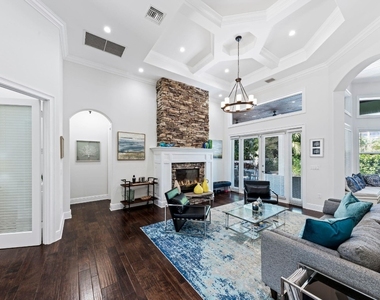 3029 N Atlantic Boulevard - Photo Thumbnail 2