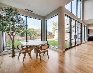 4215 Nashwood Lane - Photo Thumbnail 13