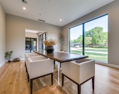 4215 Nashwood Lane - Photo Thumbnail 7